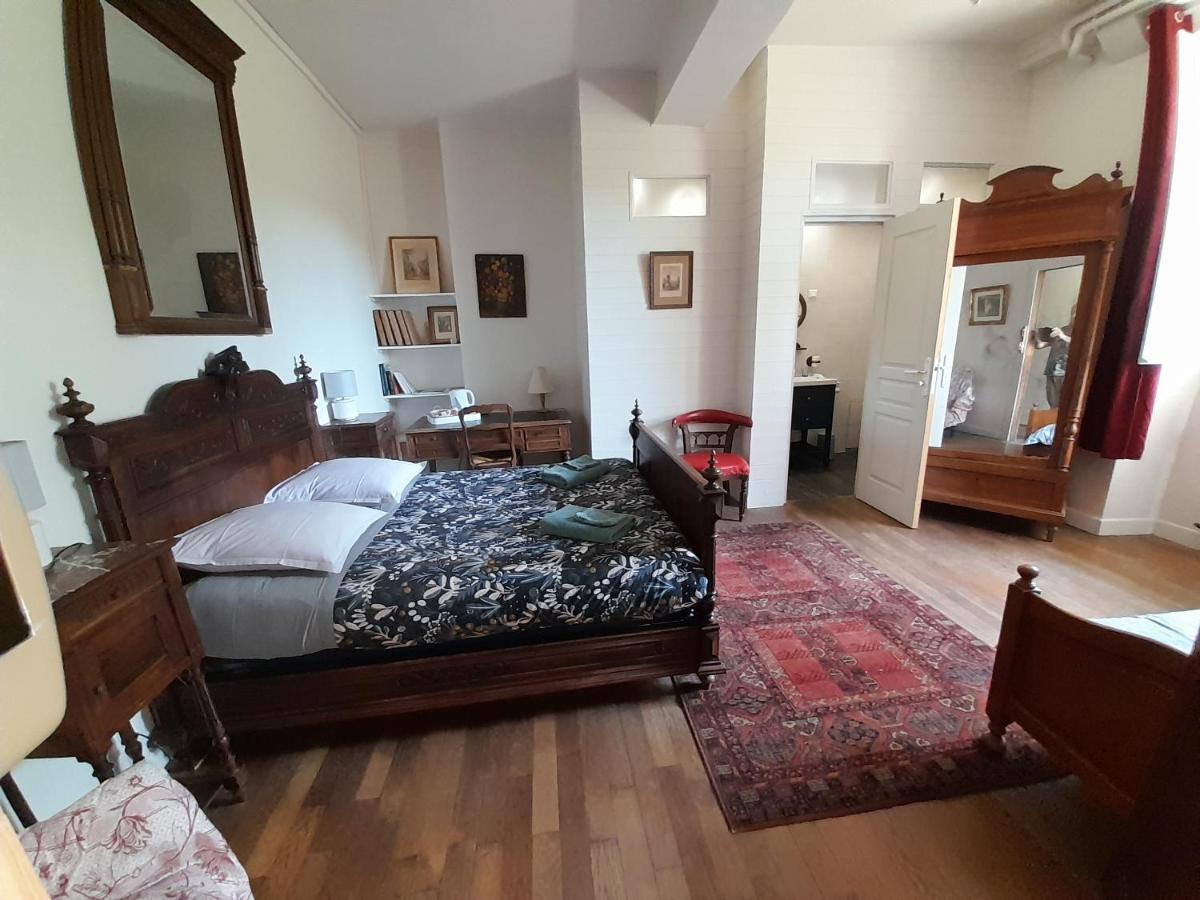 Chambres D'Hotes L'Oustal Олорон-Сен-Мари Екстериор снимка