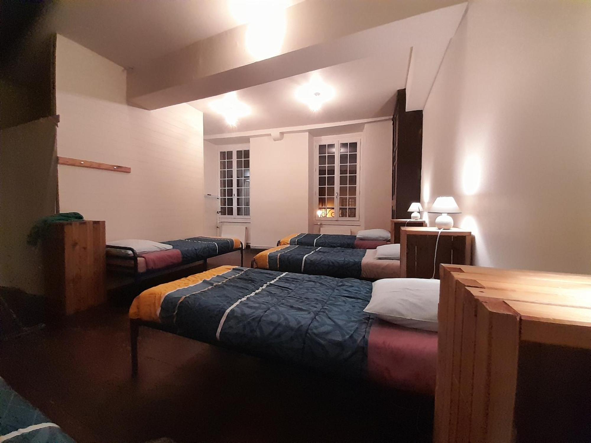 Chambres D'Hotes L'Oustal Олорон-Сен-Мари Екстериор снимка